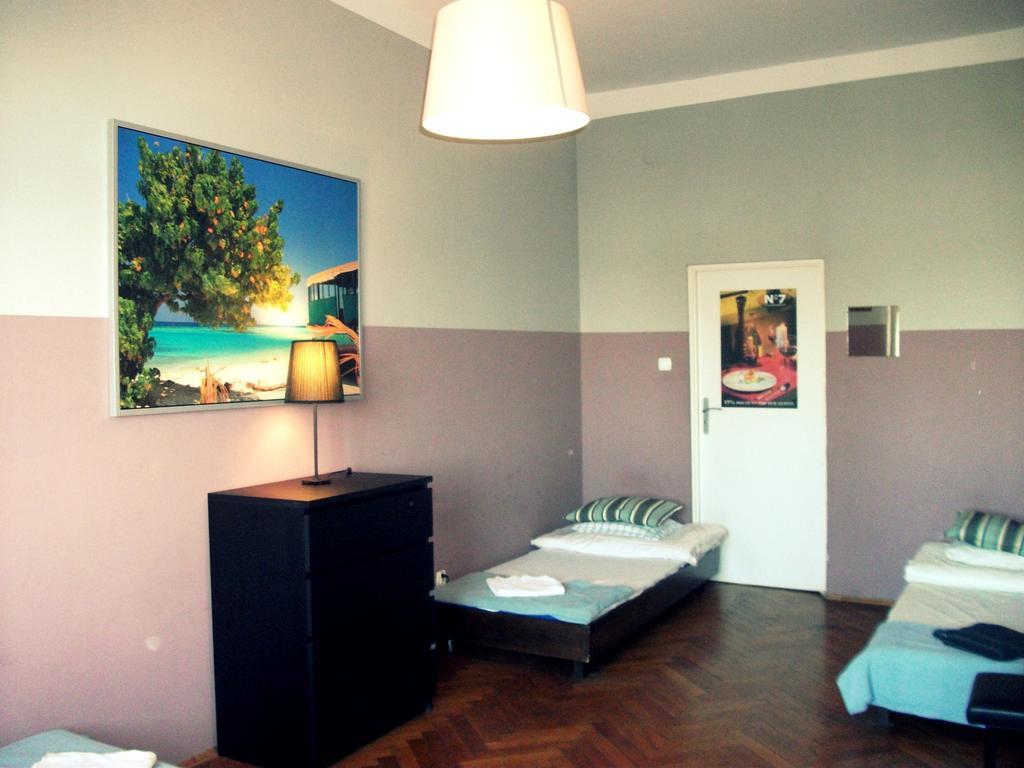 Quadruple Room Private External Bathroom
